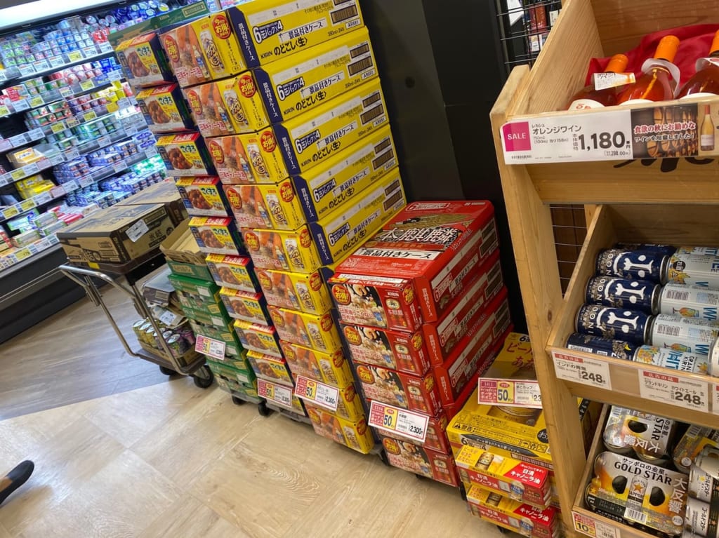 スーパーの酒売り場