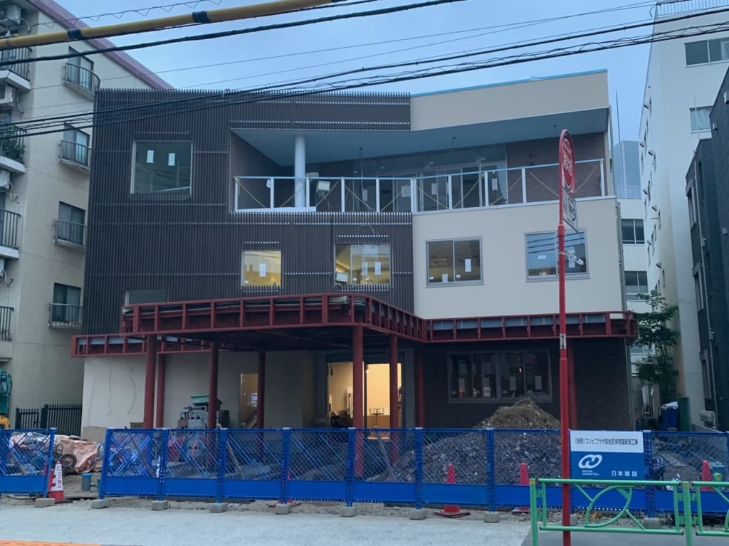 コンビプラザ弥生町保育園正面