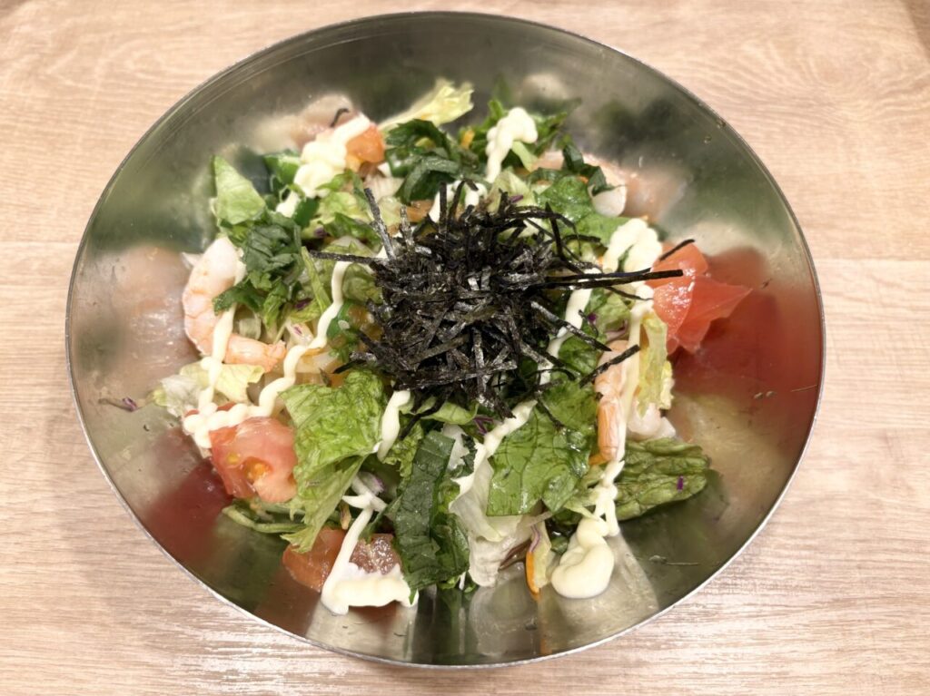 中野にある「ガスト 中野南口店」のねばとろサラダうどん