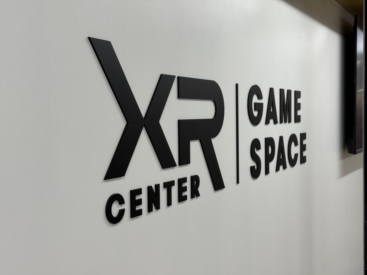 XR CENTER GAME SPACEのロゴ